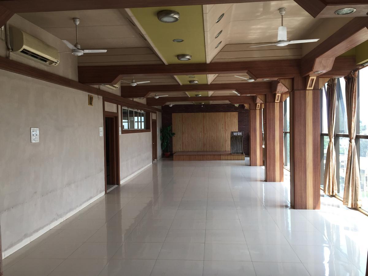 Sarang Lodging & Boarding Βίλα Satara Εξωτερικό φωτογραφία